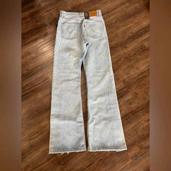 Levi’s NWT Ribcage Split Flare Jeans Size 27 x 32 - Picture 7 of 12